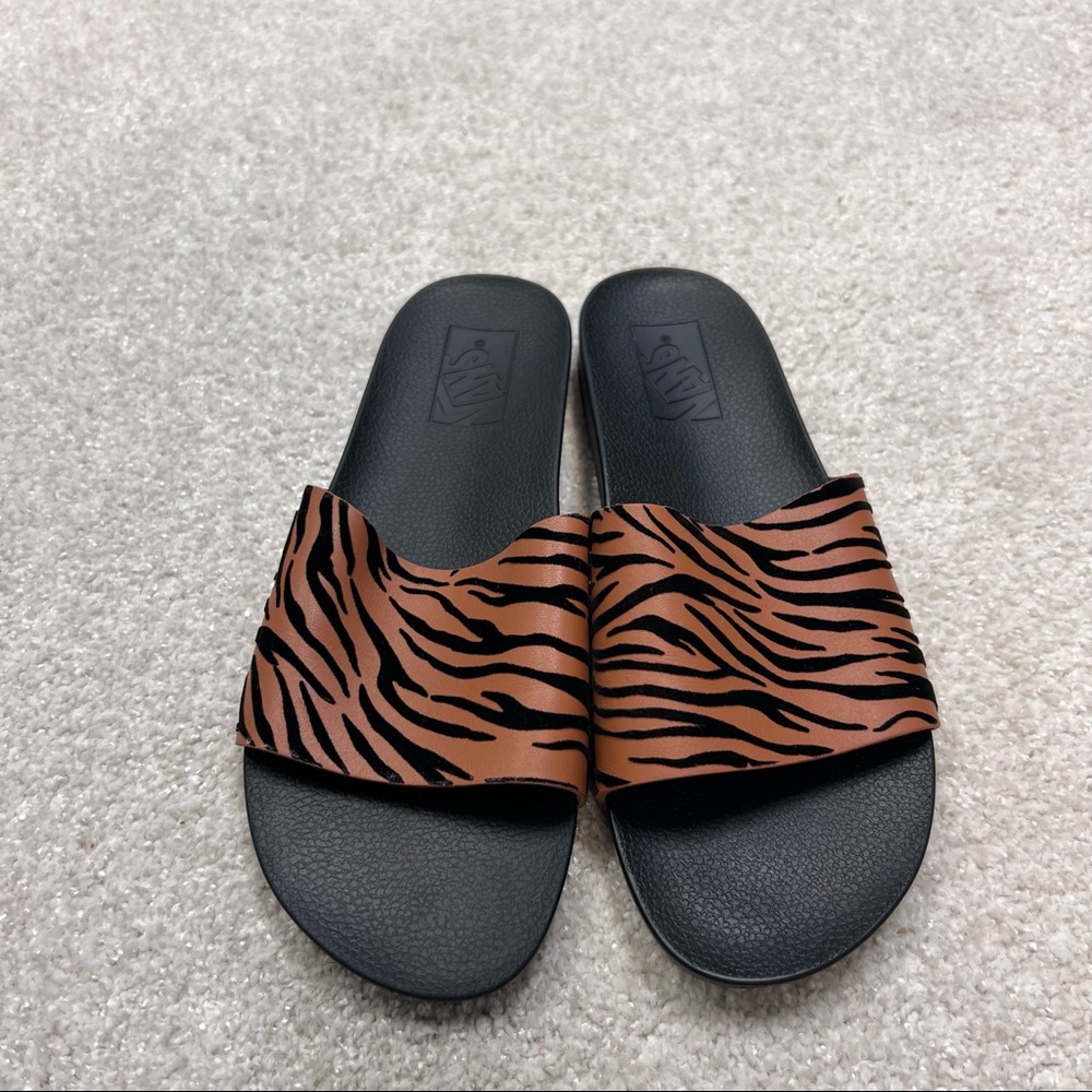 Vans Women's Brown Black Animal Print Sandals Size 9